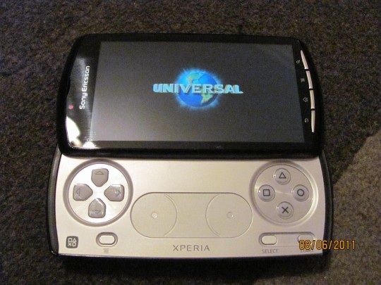 XPERIA PLAY VS PSP GO - COMPARAÇÃO 2021 