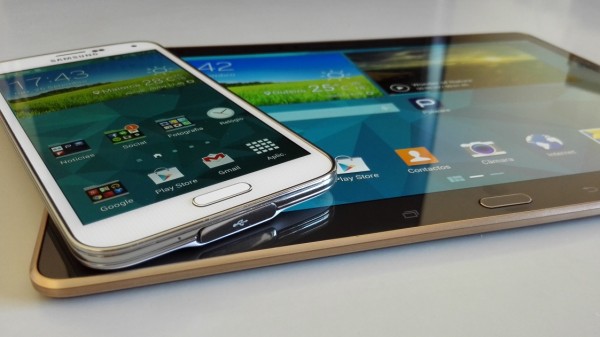 Samsung Galaxy S5 e Samsung Galaxy Tab