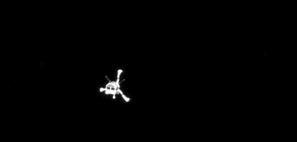 Imagem de Philae capturada pela sonda Rosetta, após a separação.