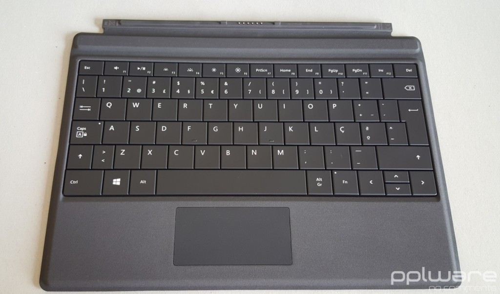 Unboxing Surface 3 - Teclado