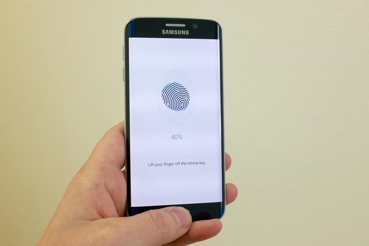galaxy-s6-s6-edge-fingerprint-pic