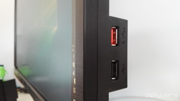 Monitor AOC - Portas USB