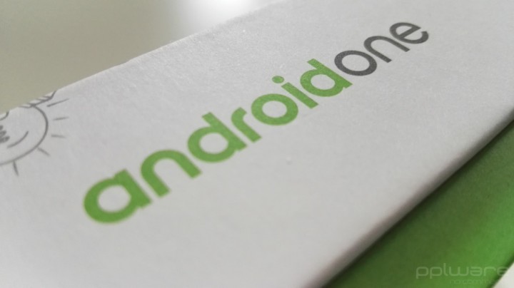 bq Aquaris A5.4 - Android One