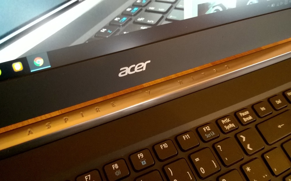 Aspire 5 15. Acer Nitro v15. Aspire 5 наклейка. Пластиковая кнопка включения выключения Acer Aspire v7. Acer Aspire 5 ошибка с красными буквами.
