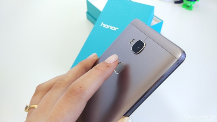 Honor 5X - sensor de impressões digitais