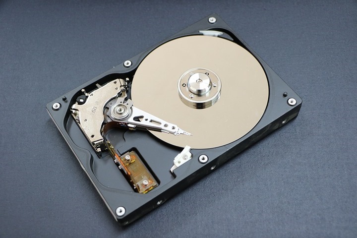 hard-disk-1071669_960_720