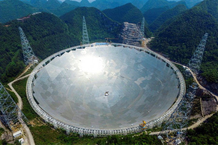 China constrói Radiotelescópio para descobrir vida extraterrestre