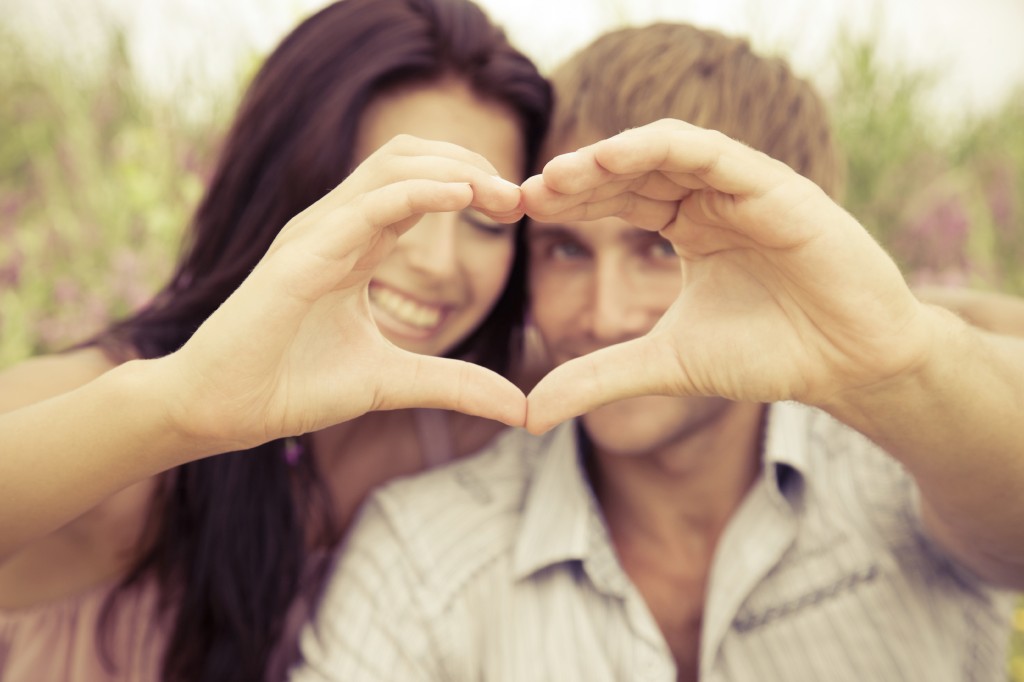 5 aplicações para encontrar o amor da sua vida