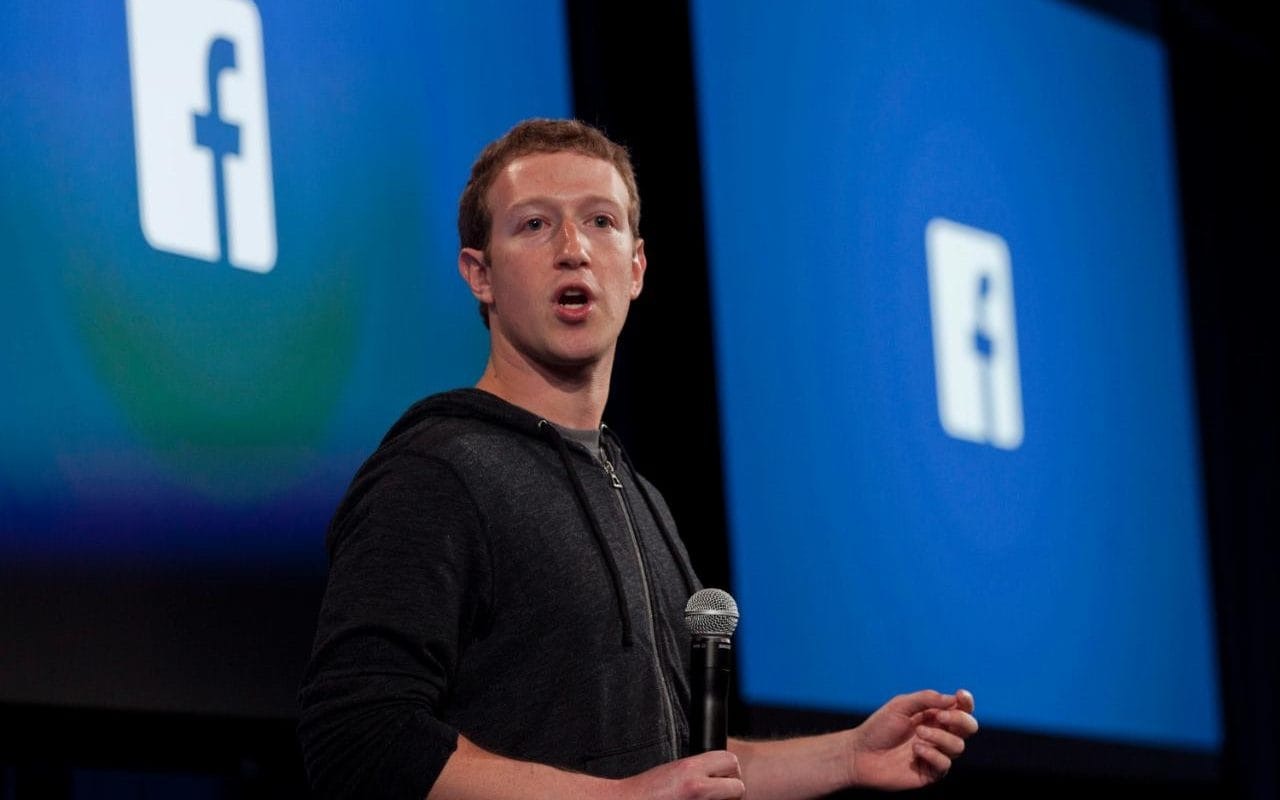 Mark Zuckerberg arrisca-se a perder o seu lugar no Facebook