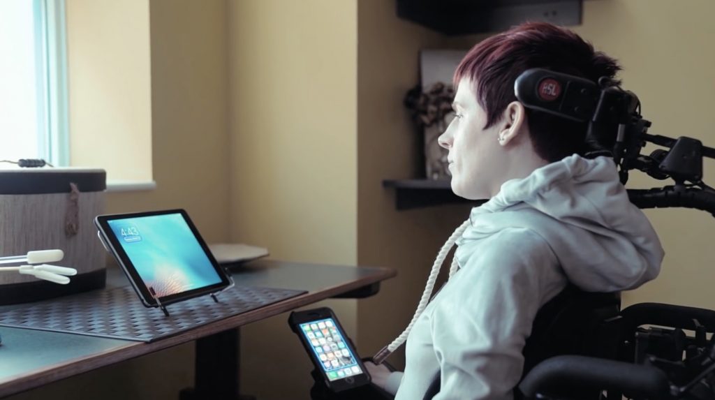 Tecla-e: Liberdade digital para todo o portador de cadeira de rodas