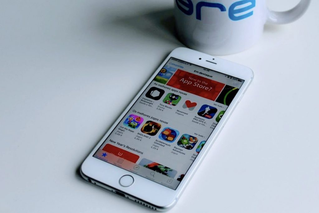 Já foram gastos mais de 100 mil milhões na App Store