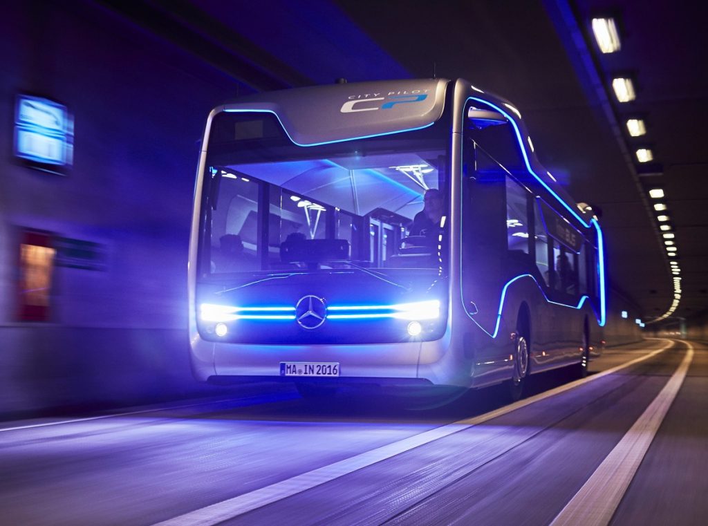 Future Bus – Autocarro do Futuro com assinatura Mercedes