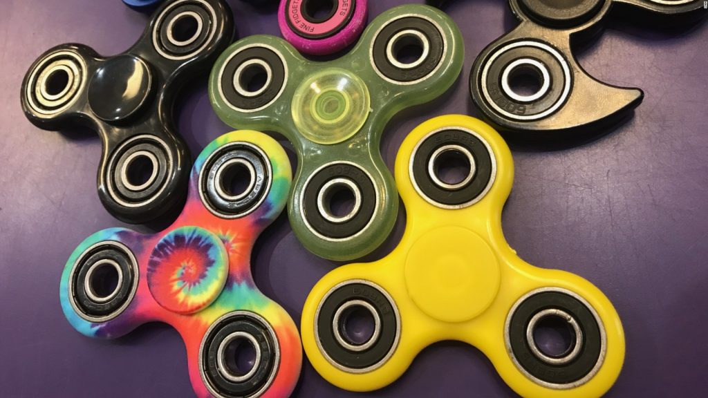 Não tem um Spinner? Use o smartphone…