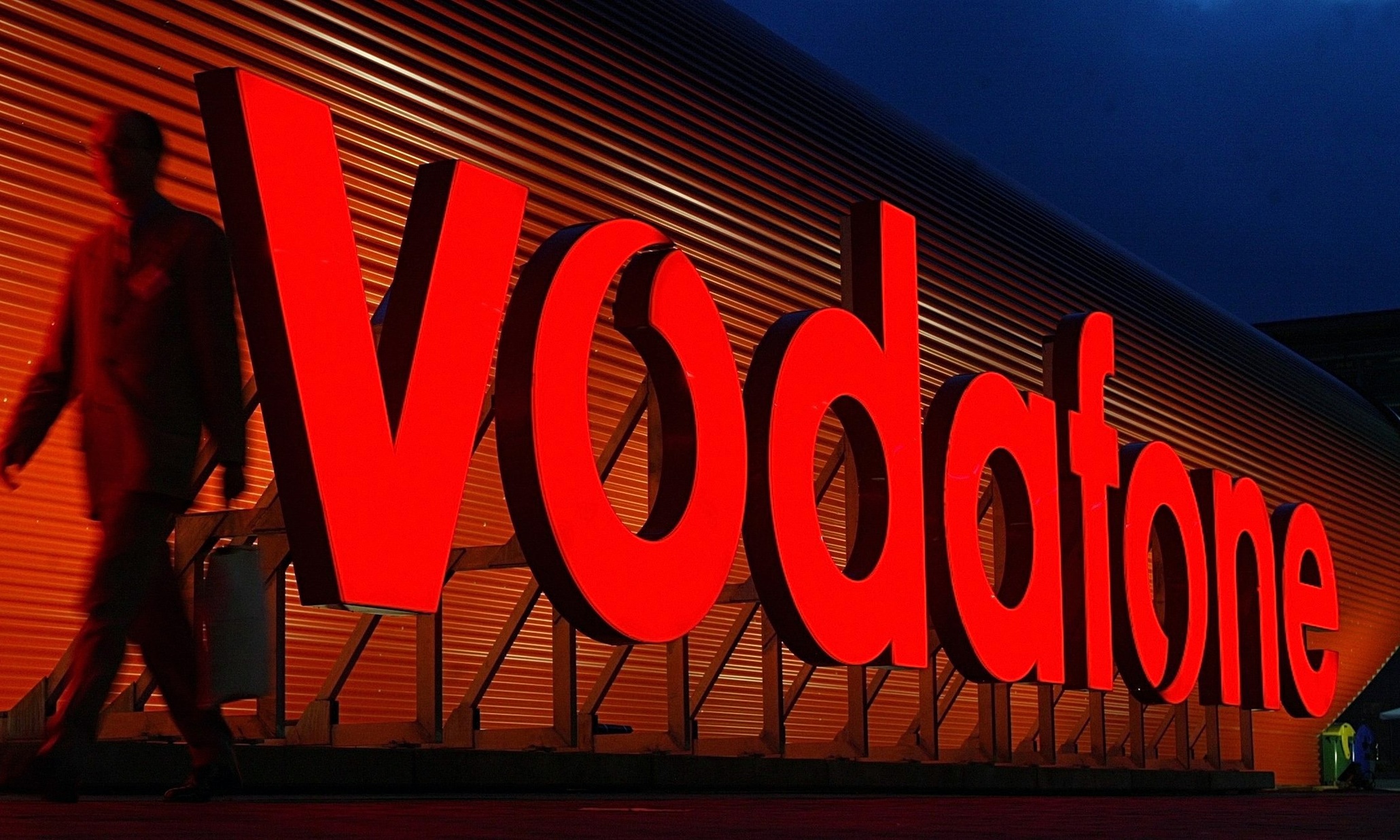 Vodafone fecha parceria exclusiva com a Apple