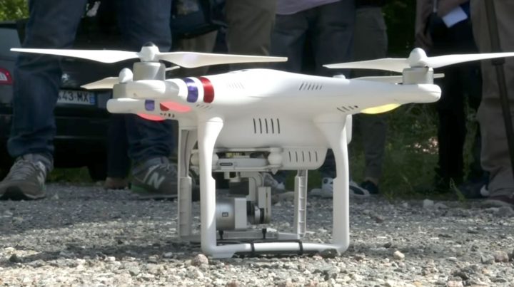 Imagem dos drones da polícia de trânsito francesa