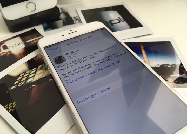 Imagem do iPhone a pedir instalação do iOS 10.3.3