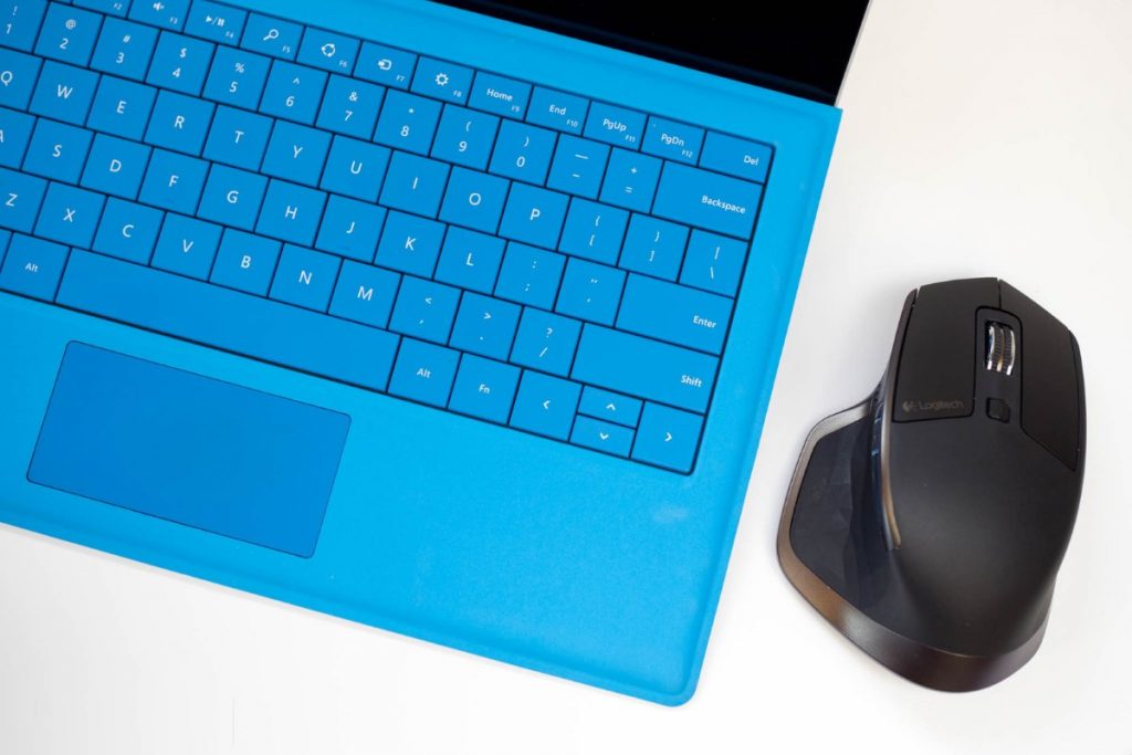 Desligue o touchpad sempre que ligar um rato no Windows 10