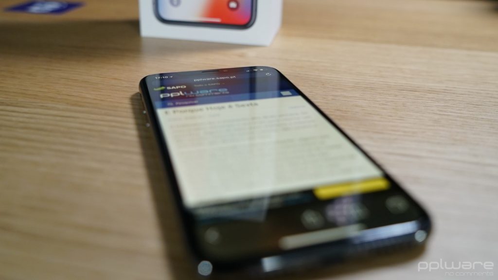 Apple justifica os problemas reportados no ecrã do iPhone X