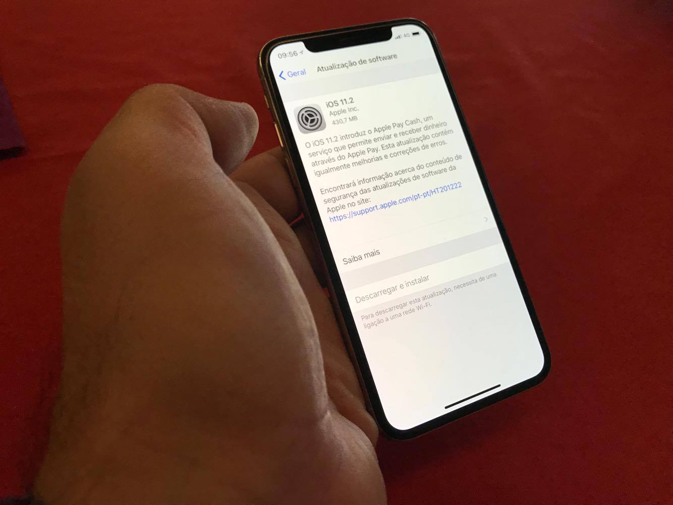 Apple lança iOS 11.2 de “urgência”! Saiba a razão