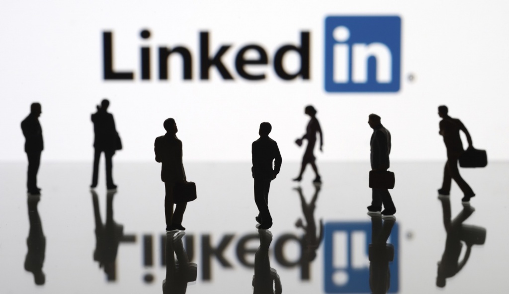 Já tem perfil na rede social Linkedin? Aprenda a criar um…