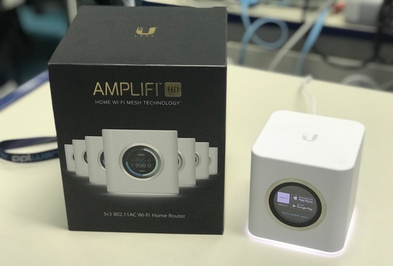 AmpliFi - Um router pequeno, poderoso e com um design fabuloso