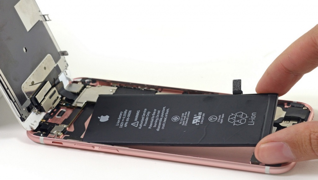 Relatório: Apple está a recusar substituir a bateria do iPhone