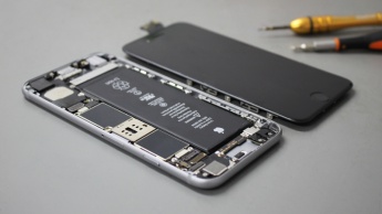 Chip de carga do iPhone danificado