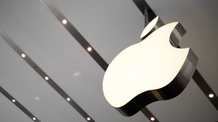  Apple's quarter-quarter billions of dollars 