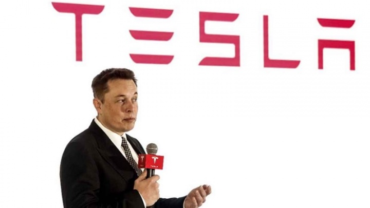 Tesla Elon Musk Arábia Saudita Google Apple