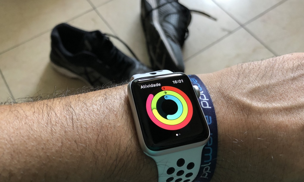 Seguradoras já exigem o uso de um medidor de atividade física para ter um seguro de vida