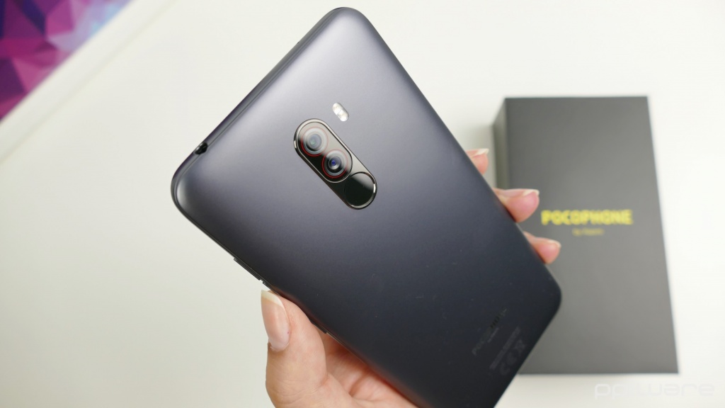 Xiaomi Pocophone F1 surpreende na qualidade de construção e na sua resistência