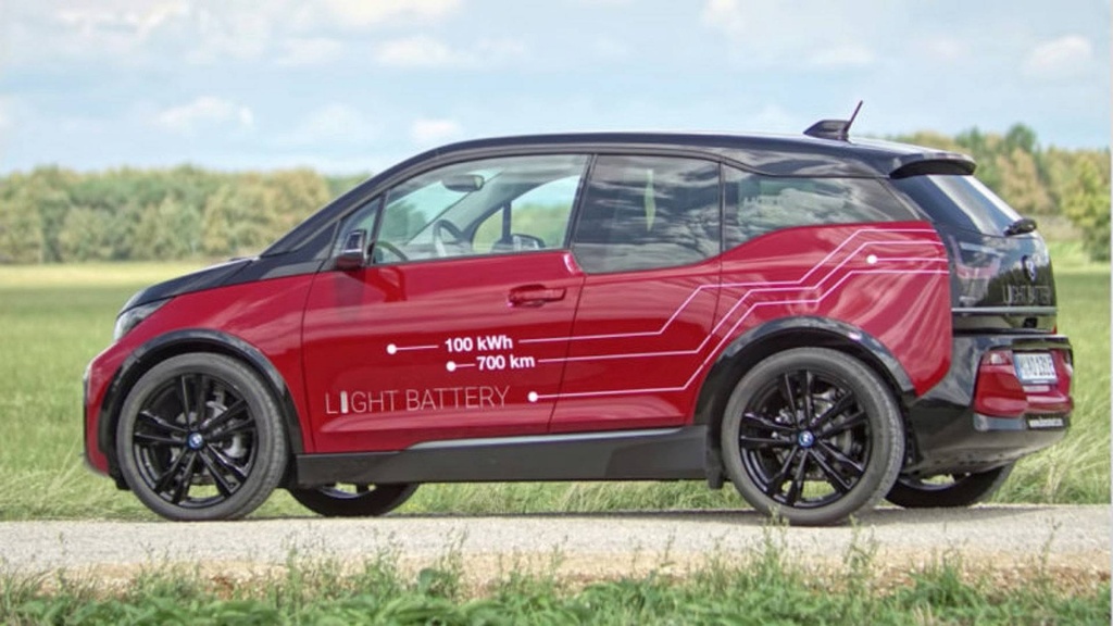 BMW i3 modificado consegue 700 quilómetros de autonomia