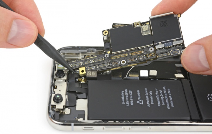 iPhone Xs sem tecnologia Qualcomm mas com tecnologia Intel