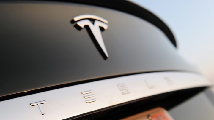 Tesla Model Y Elon Musk produção