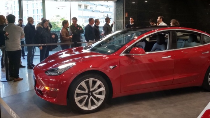 Tesla Model 3 Portugal experimentado