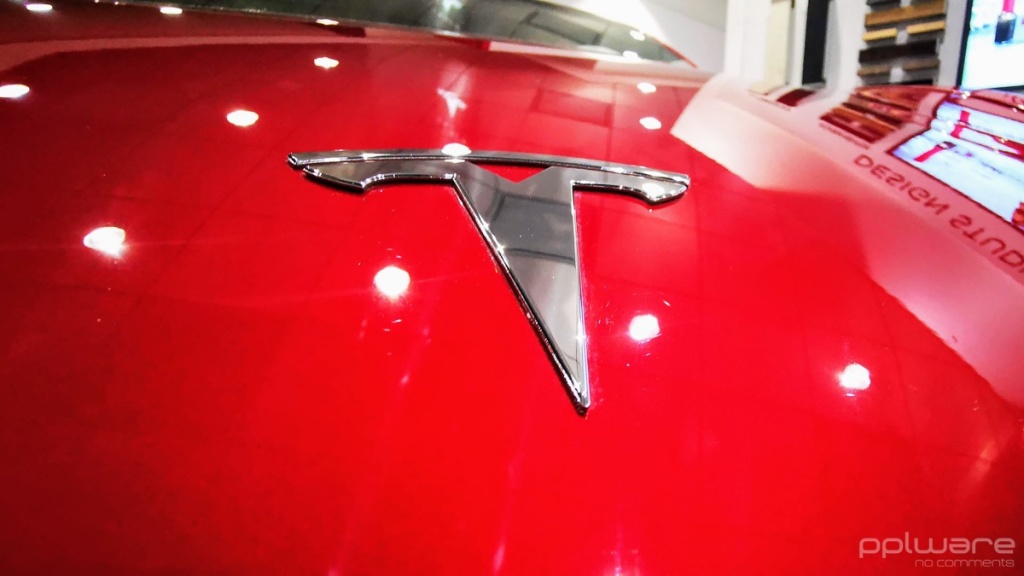 Problemas de pintura do Tesla Model 3 são mais graves que o esperado