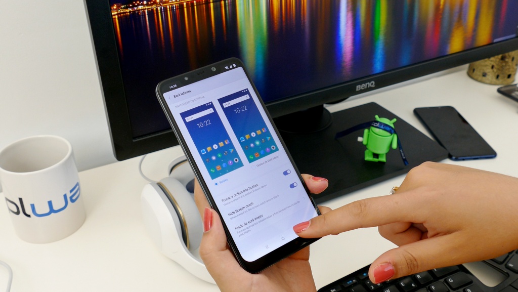Xiaomi vendeu em 3 meses 700 mil smartphones POCO F1… porque é bom e barato!