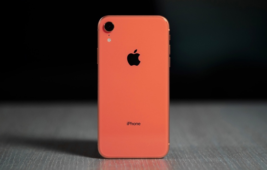 O iPhone XR valeu 32% das vendas da Apple em novembro, abaixo do iPhone 8 em 2017