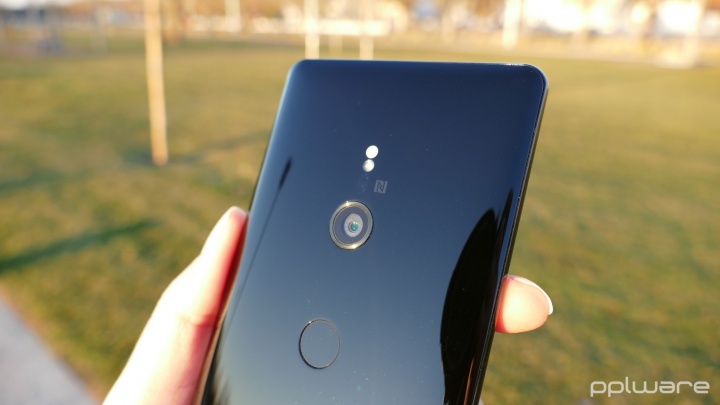 Sony pode lançar telemóvel Android com câmara tripla de 52MP