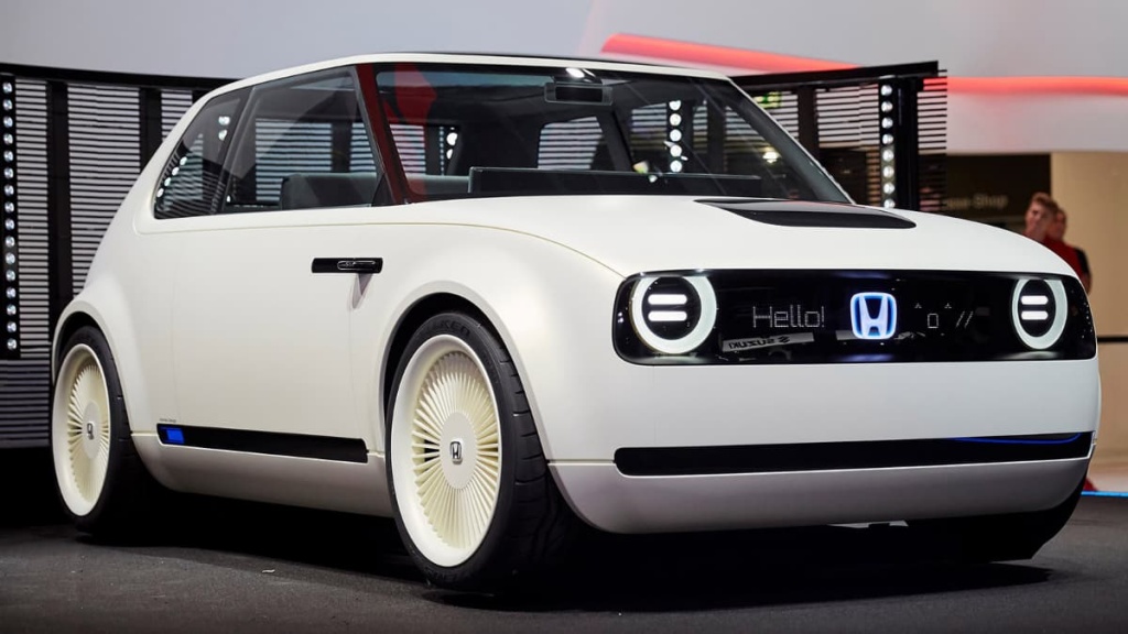 Honda também está na corrida aos carros elétricos, mas só para 2020