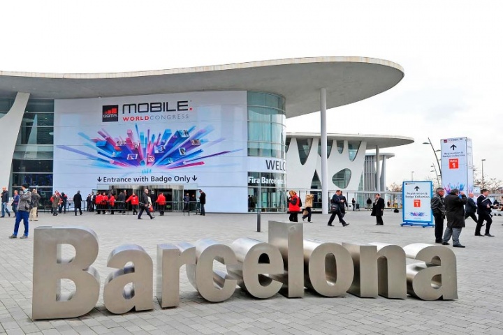 MWC 2019 Barcelona OnePlus 5G smartphone Android