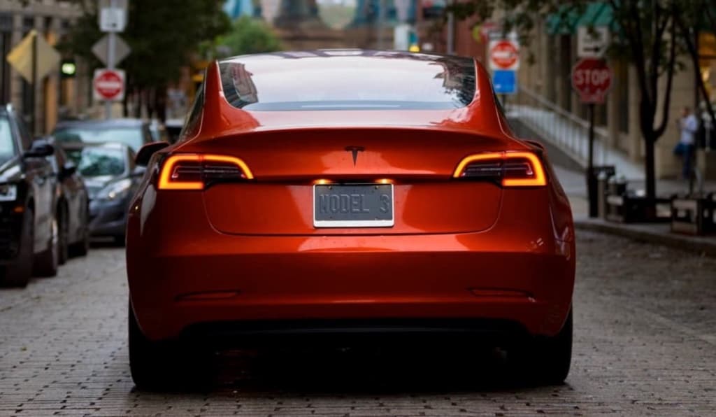 Consumer Reports deixa de recomendar o Tesla Model 3