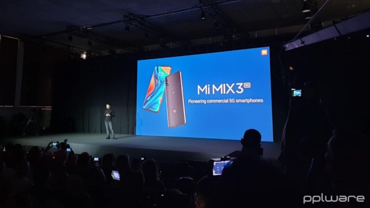 MWC19: Xiaomi Mi MIX 3 5G chega à Europa por 599 €