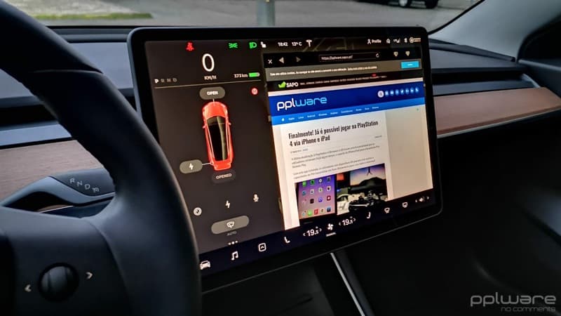 AirPlay Apple Tesla carros elétricos