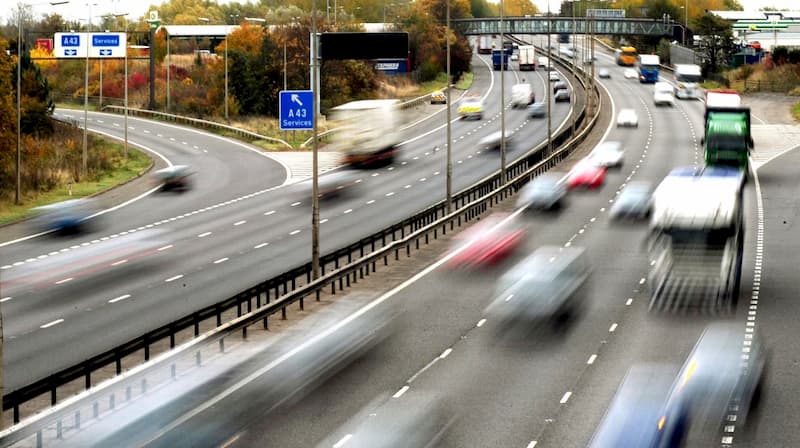 Aprovados! Carros vão ter limitador de velocidade e caixas negras em 2022