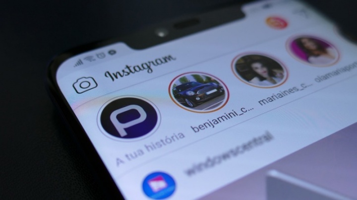 Instagram Facebook passwords funcionários segurança