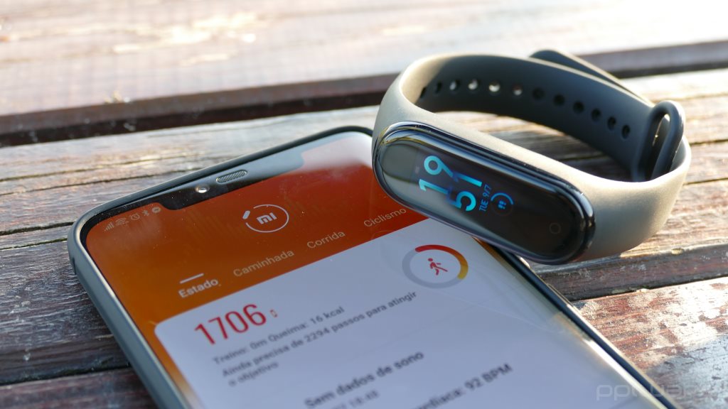 Como usar a Mi Band 4 (Xiaomi)