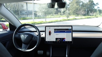 Imagem interior Tesla