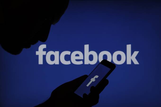 Facebook em queda! Lucro cai 50%, para 2,6 mil milhões de dólares