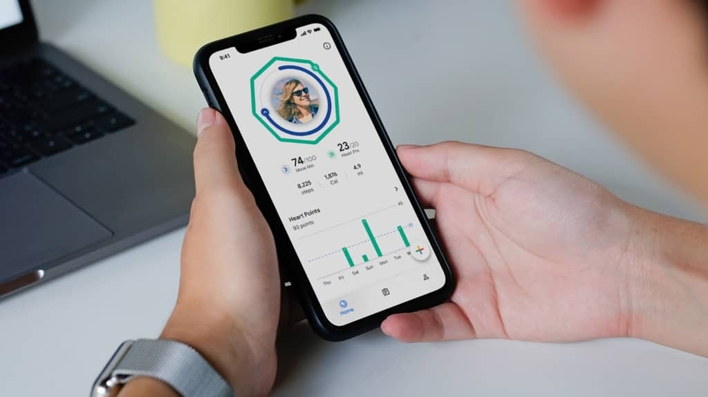 Finalmente, Google Fit recebe Dark Mode no Android